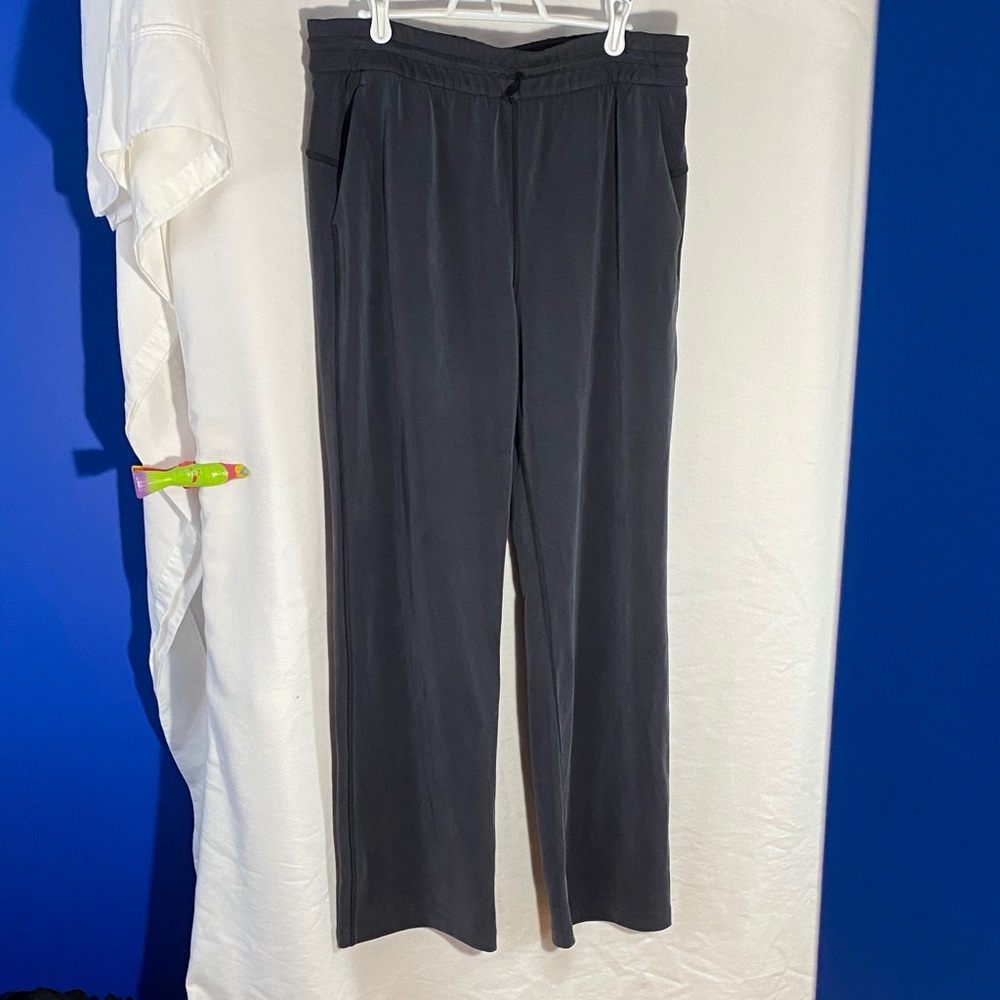 Lululemon Softstreme High-Rise Pant
Black, Size 10 - Picture 2 of 12